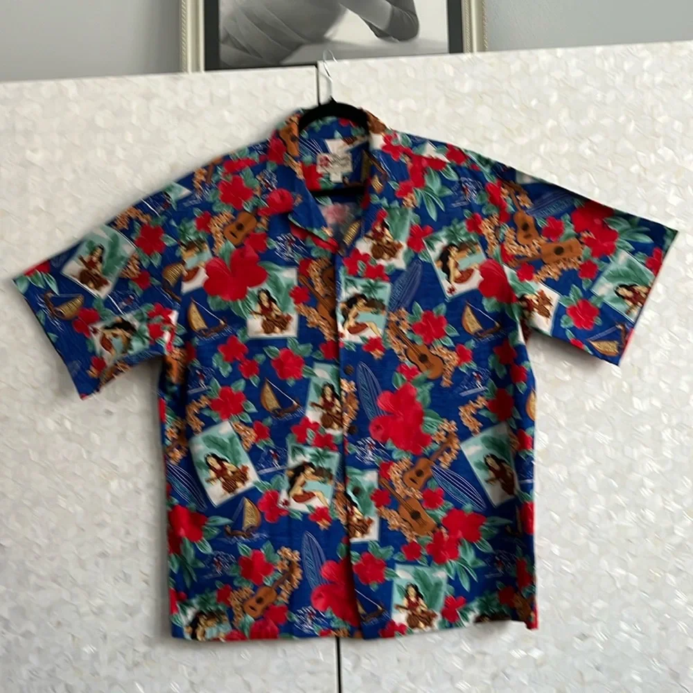 Colorful Hawaiian short sleeve shirt - Picture 1 of 8